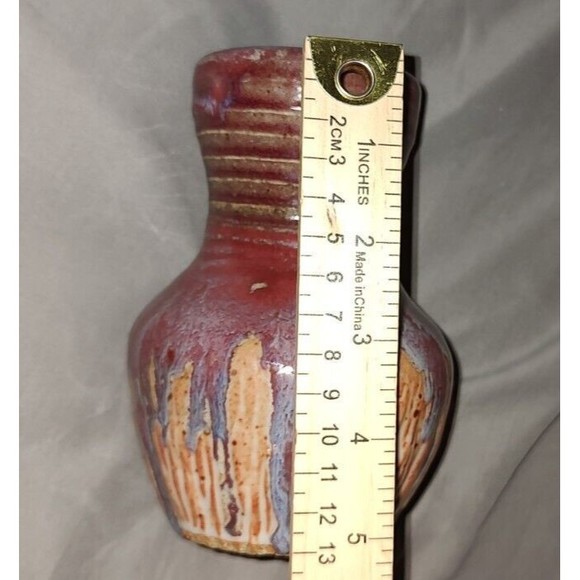 Drip Vase, Art Pottery, Glazed, 5.5" Signed On Bottom - Picture 6 of 7